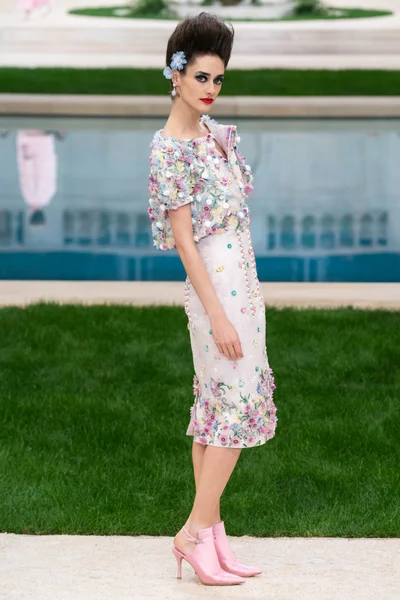 Look 20